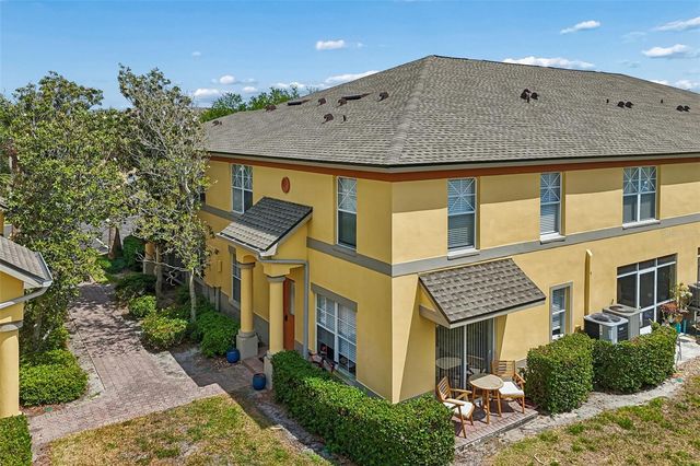 3863 ISLAND WAY, St Petersburg, FL 33705