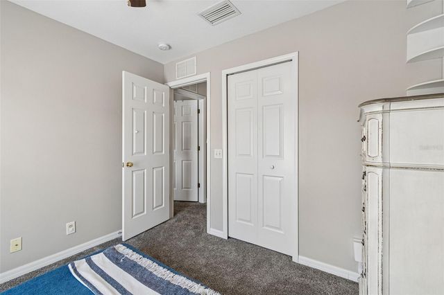 3863 ISLAND WAY, St Petersburg, FL 33705