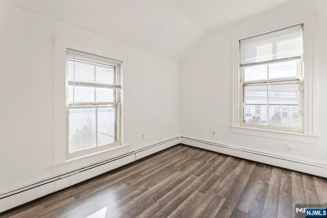 21 Central Avenue, Tenafly, NJ 07670