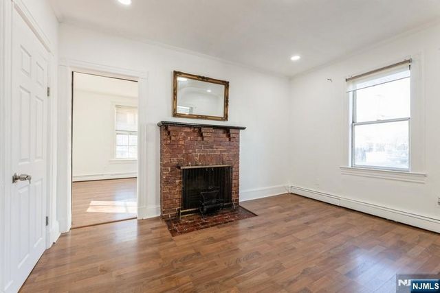 21 Central Avenue, Tenafly, NJ 07670