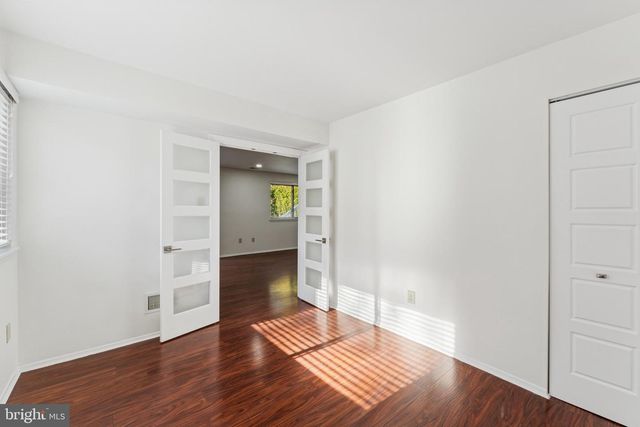 8988 SIDELONG PL, Columbia, MD 21045