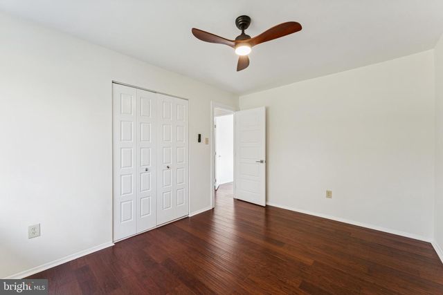 8988 SIDELONG PL, Columbia, MD 21045