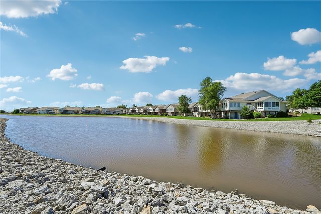 3824 Lakeview Drive SW, Cedar Rapids, IA 52404