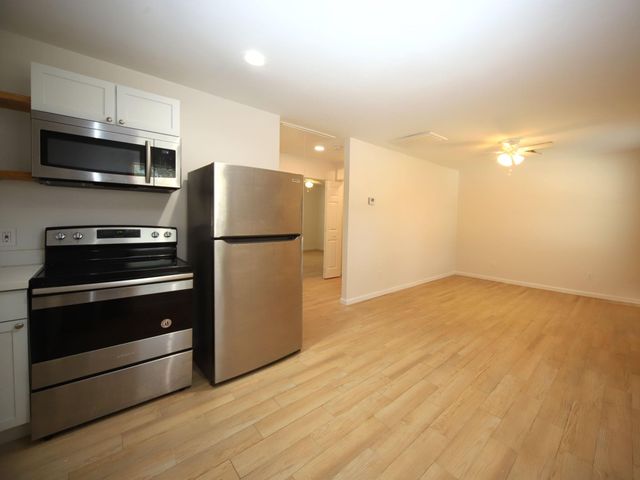 6709 Greenhurst Street B, Houston, TX 77091