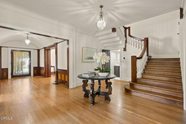 203 Oaklawn Avenue, South Pasadena, CA 91030