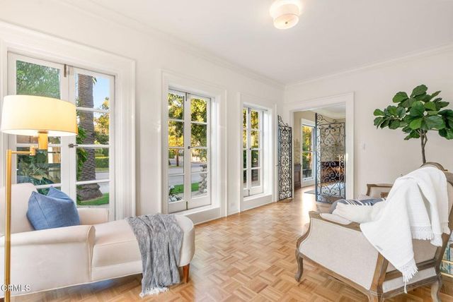 203 Oaklawn Avenue, South Pasadena, CA 91030