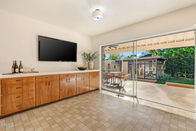 203 Oaklawn Avenue, South Pasadena, CA 91030