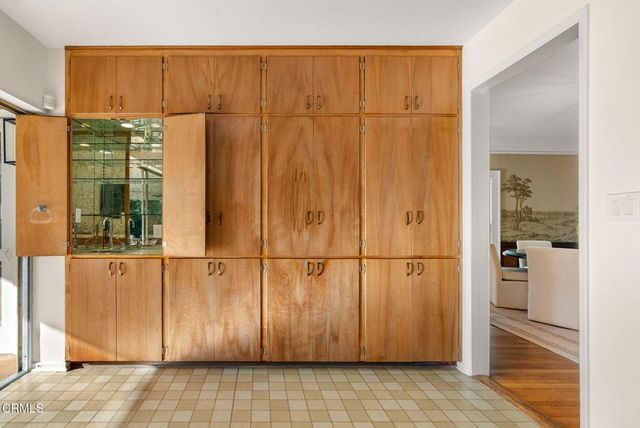 203 Oaklawn Avenue, South Pasadena, CA 91030