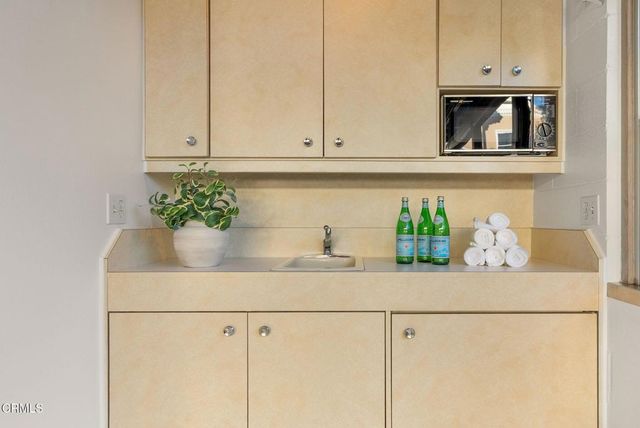 203 Oaklawn Avenue, South Pasadena, CA 91030