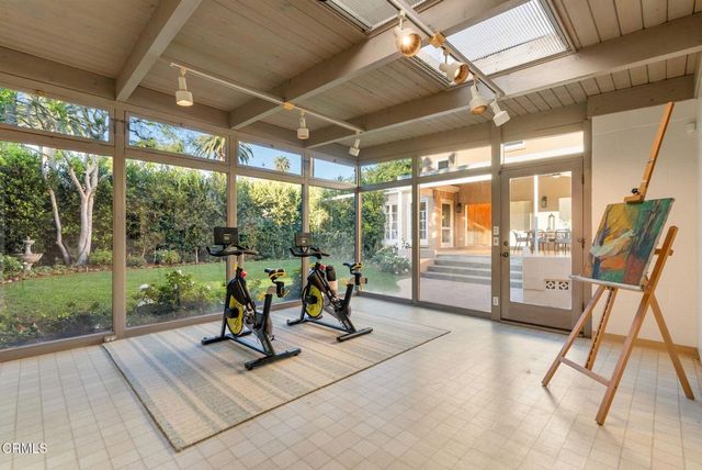 203 Oaklawn Avenue, South Pasadena, CA 91030