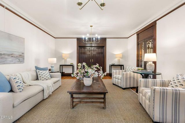 203 Oaklawn Avenue, South Pasadena, CA 91030