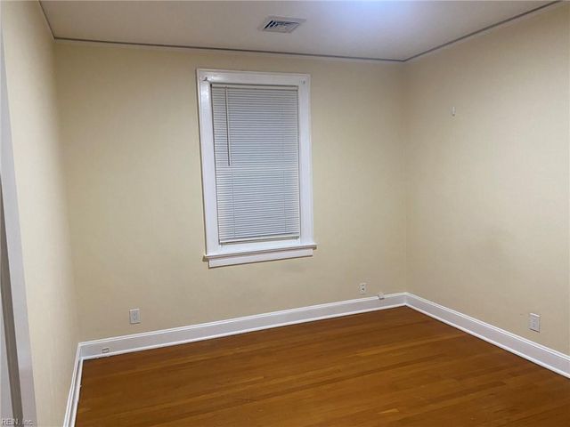 7423 Hampton BLVD, Norfolk, VA 23505