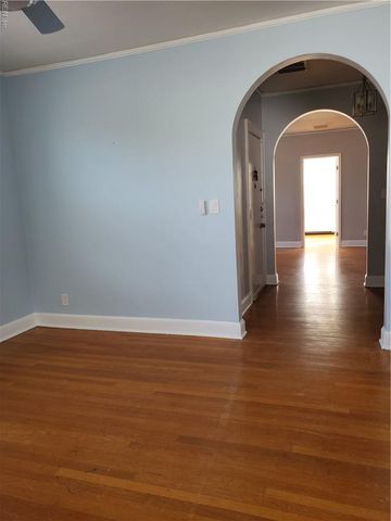 7423 Hampton BLVD, Norfolk, VA 23505