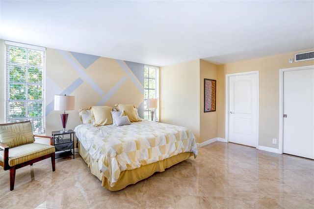 2681 S Course Drive 212, Pompano Beach, FL 33069