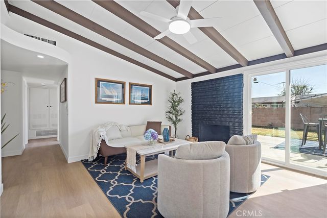 2248 belinda, Pomona, CA 91768