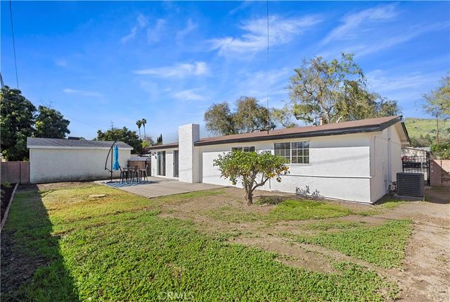 2248 belinda, Pomona, CA 91768