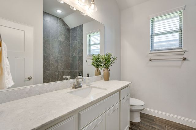 1209 Rushmore Drive, Burleson, TX 76028