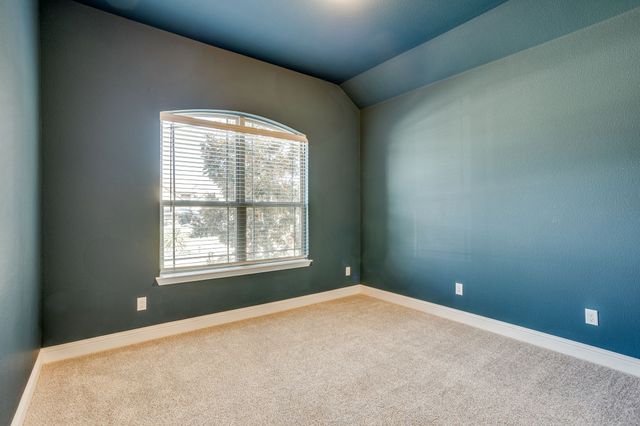 1209 Rushmore Drive, Burleson, TX 76028