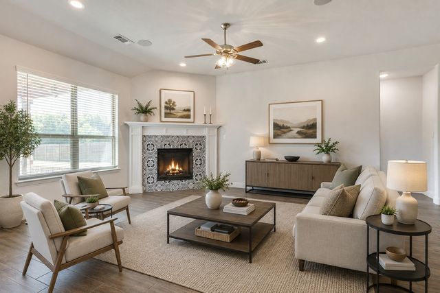 1209 Rushmore Drive, Burleson, TX 76028