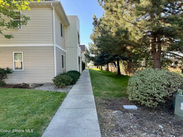 304 N GREENSFERRY RD, #108, Post Falls, ID 83854