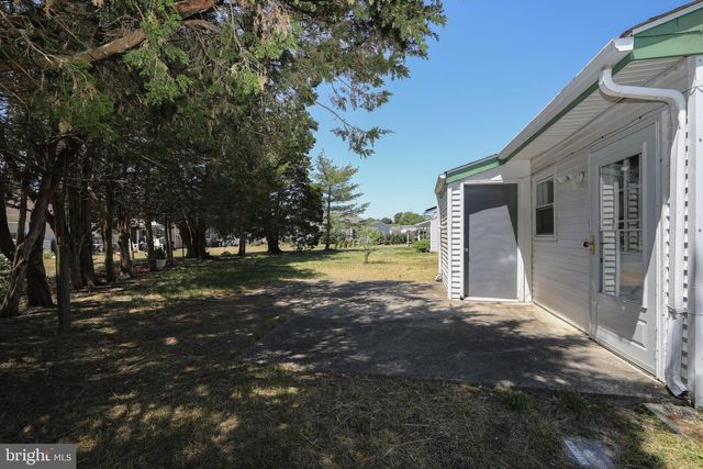 87 HUNTINGTON DR, Southampton, NJ 08088