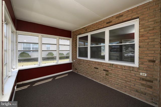 87 HUNTINGTON DR, Southampton, NJ 08088