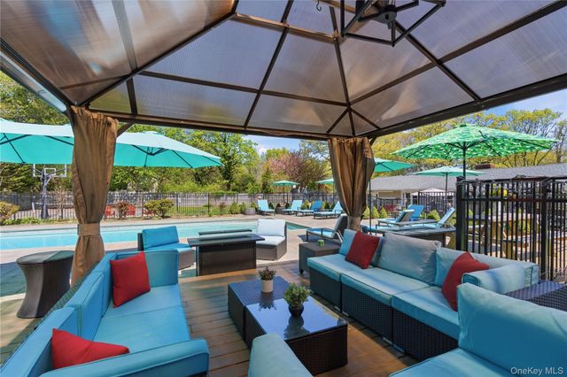 197 Stony Hollow Road, Greenlawn, NY 11740