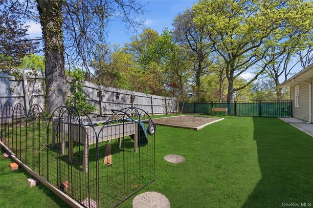 197 Stony Hollow Road, Greenlawn, NY 11740