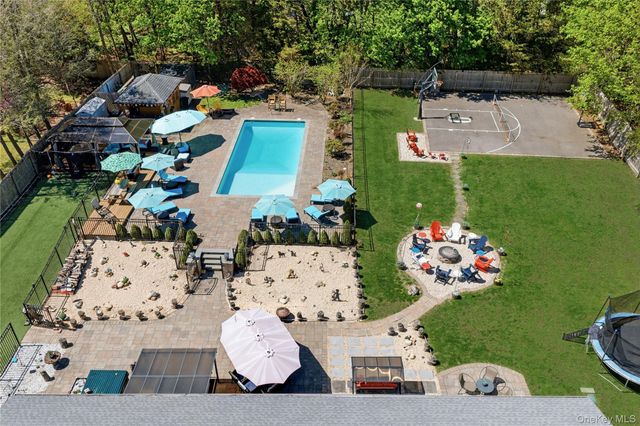 197 Stony Hollow Road, Greenlawn, NY 11740