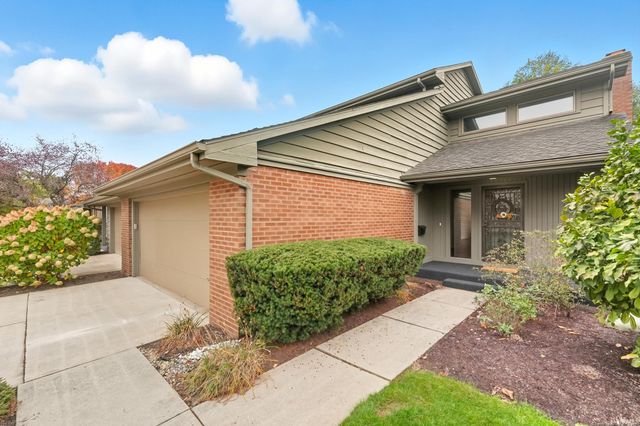 5720 Bayside Drive, Fort Wayne, IN 46815