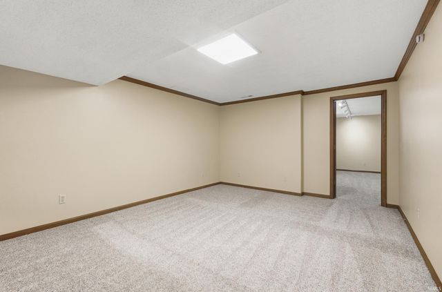 5720 Bayside Drive, Fort Wayne, IN 46815