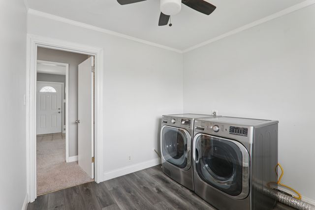 17303 Greenbay Avenue SE, Lansing, IL 60438