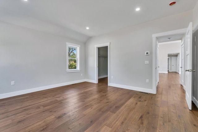 25 Percival Rd, Falmouth, MA 02536