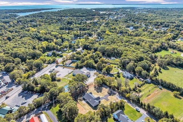 25 Percival Rd, Falmouth, MA 02536