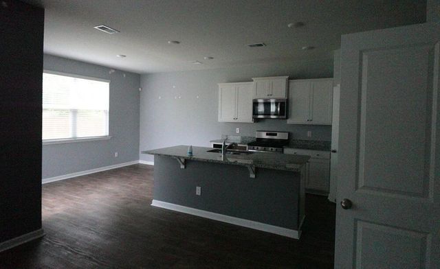 105 New Court, Summerville, SC 29483