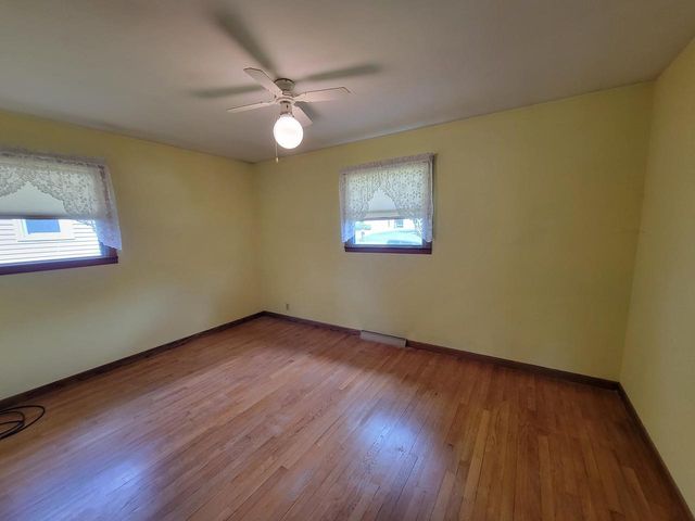 135 E BURNETT STREET, Beaver Dam, WI 53916