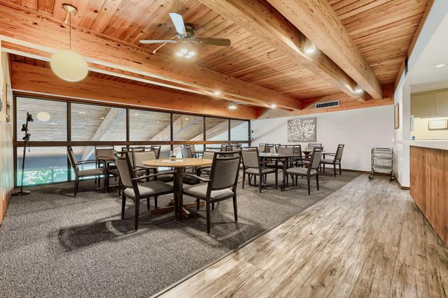 12600 Parkwood Drive 313, Burnsville, MN 55337
