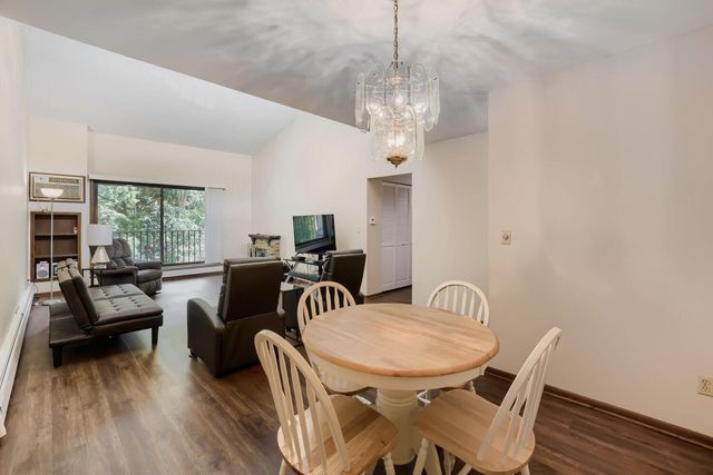 12600 Parkwood Drive 313, Burnsville, MN 55337