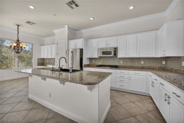 37 Stonemark Drive, Henderson, NV 89052
