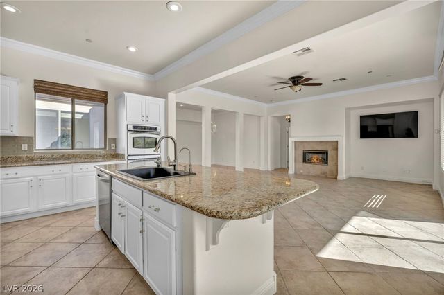 37 Stonemark Drive, Henderson, NV 89052