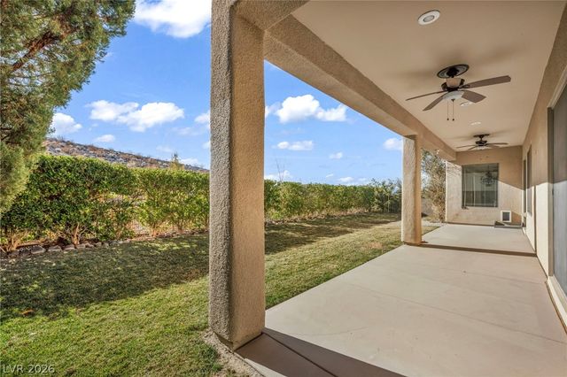 37 Stonemark Drive, Henderson, NV 89052