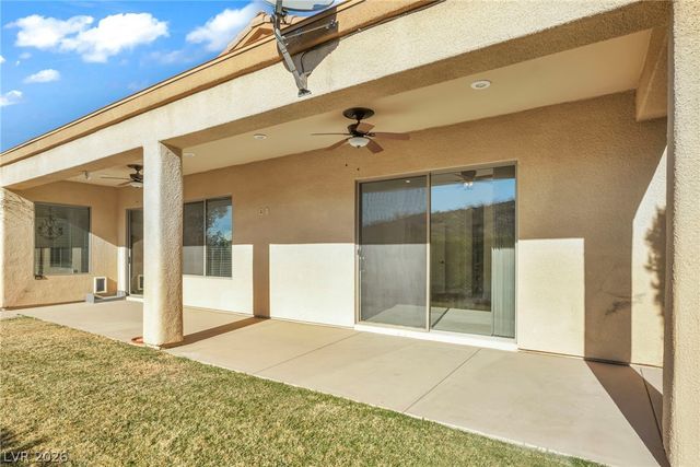 37 Stonemark Drive, Henderson, NV 89052