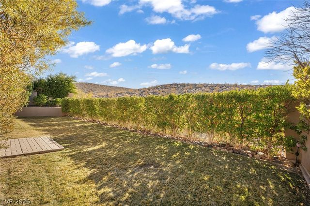 37 Stonemark Drive, Henderson, NV 89052