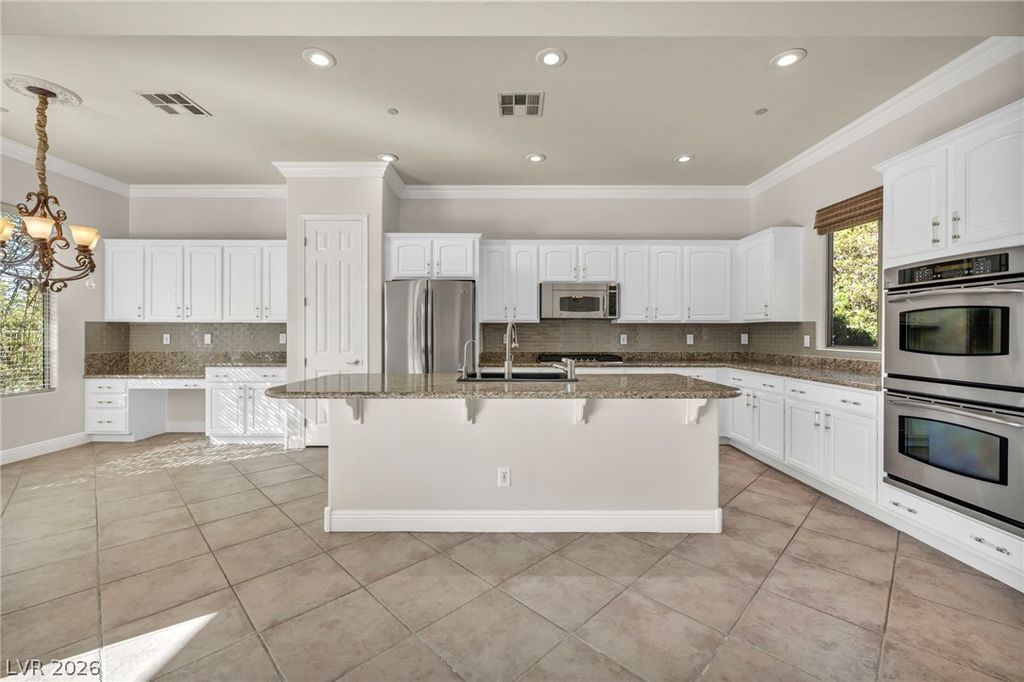 37 Stonemark Drive, Henderson, NV 89052