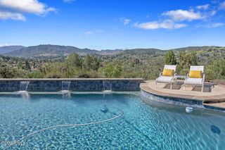 6640 Smoke Tree Avenue, Oak Park, CA 91377