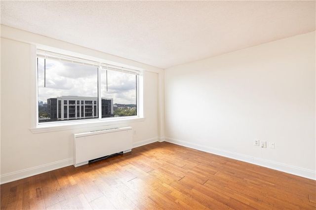 2479 Peachtree Road NE 1706, Atlanta, GA 30305