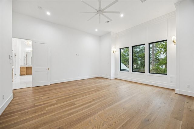 830 Azalea Street, Houston, TX 77018