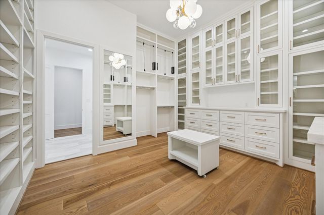 830 Azalea Street, Houston, TX 77018