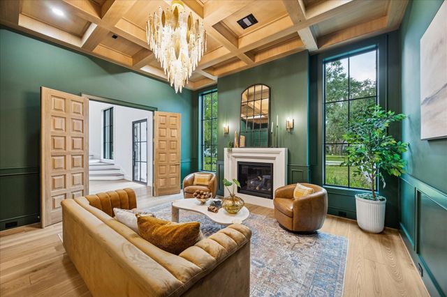 830 Azalea Street, Houston, TX 77018