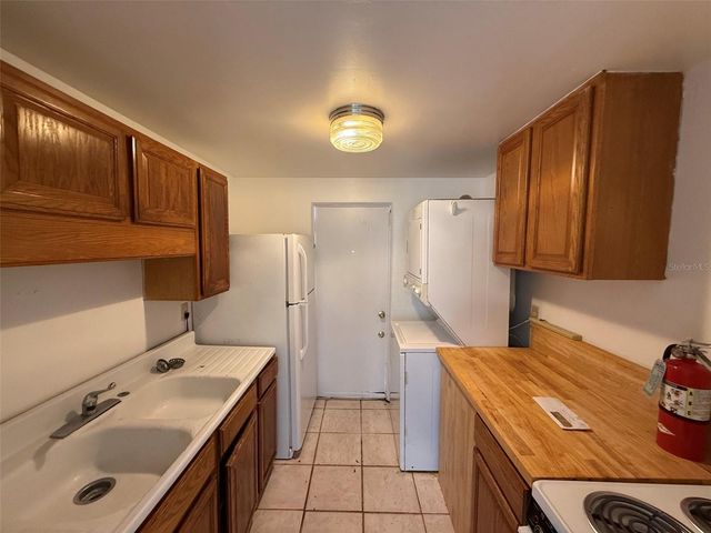 912 SW 6TH AVENUE, Gainesville, FL 32601